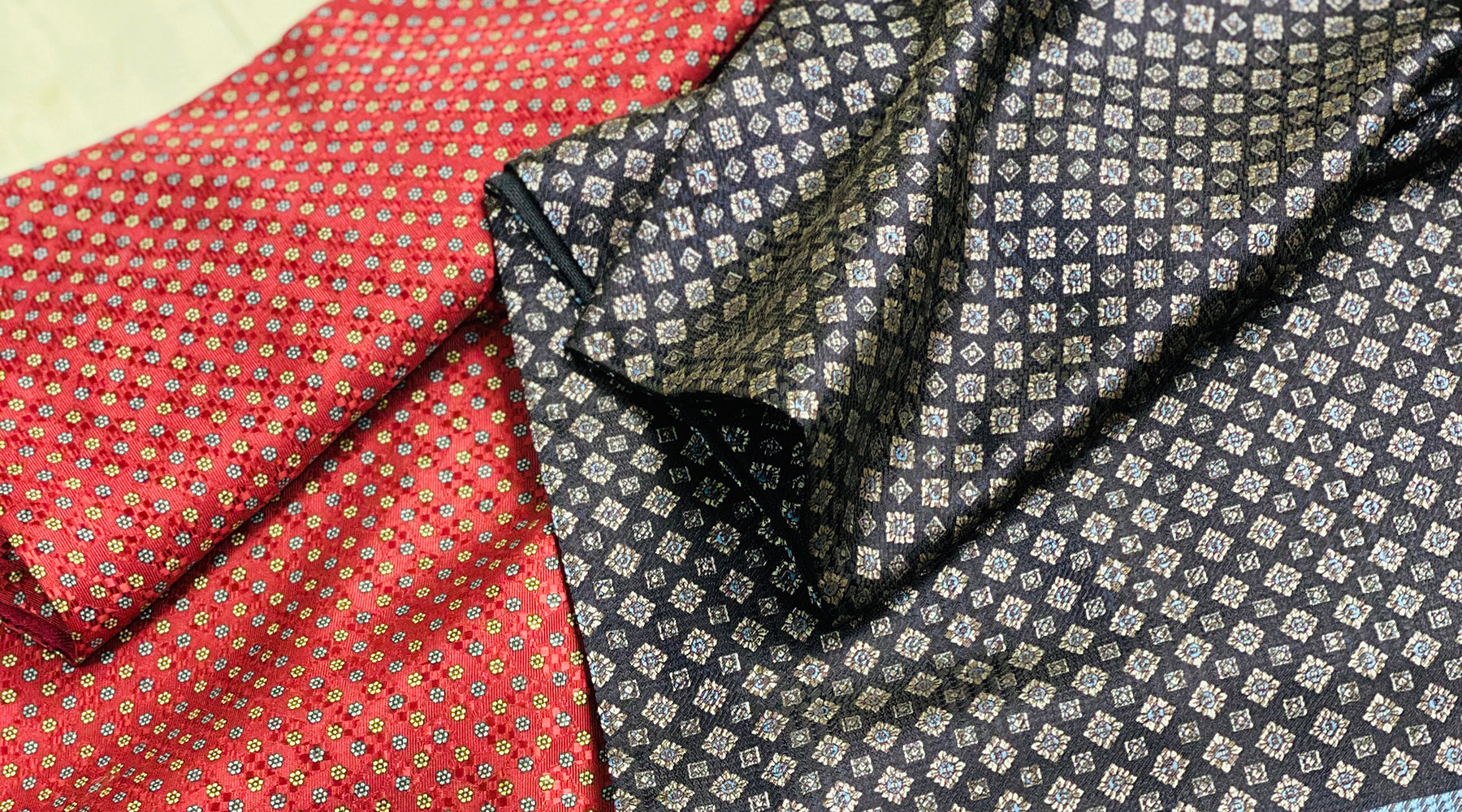 Ascot-huivit & silkkihuivit