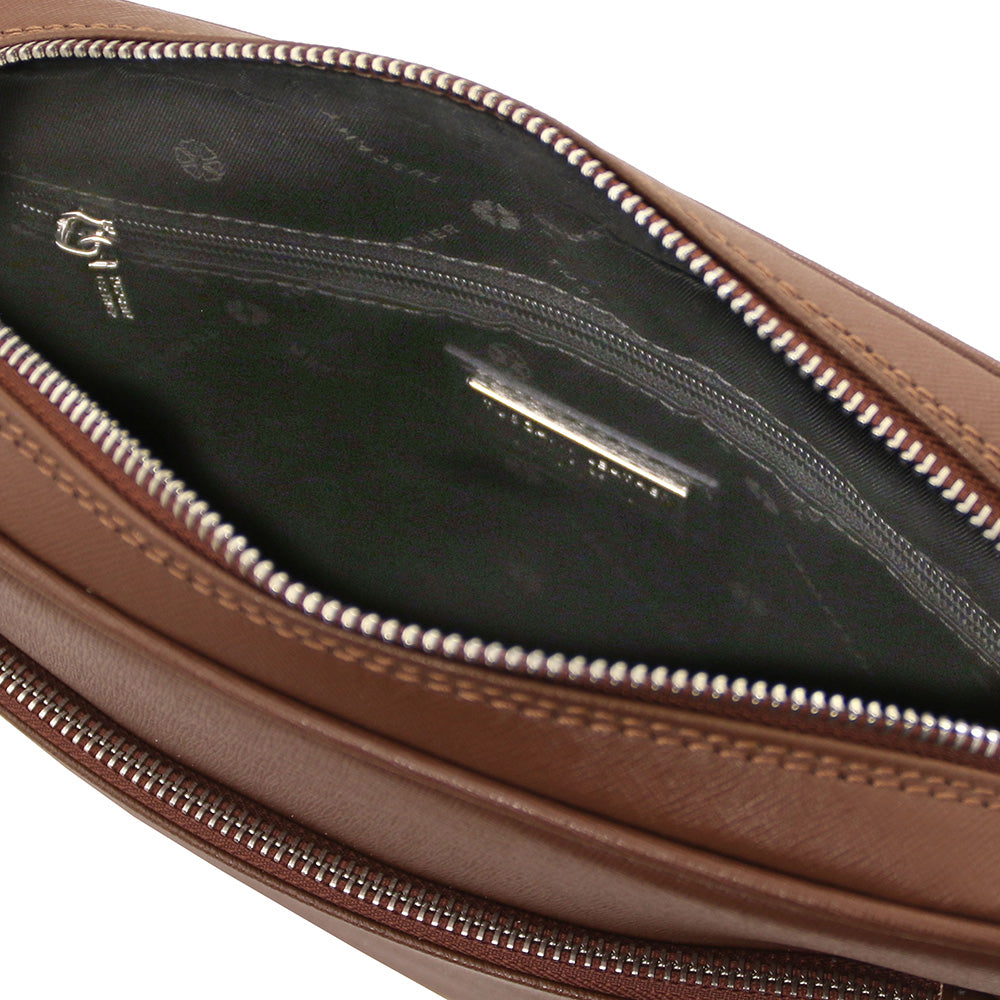 Ruskea pieni messenger laukku⎪ Luke Saffiano ⎪ Tuscany Leather