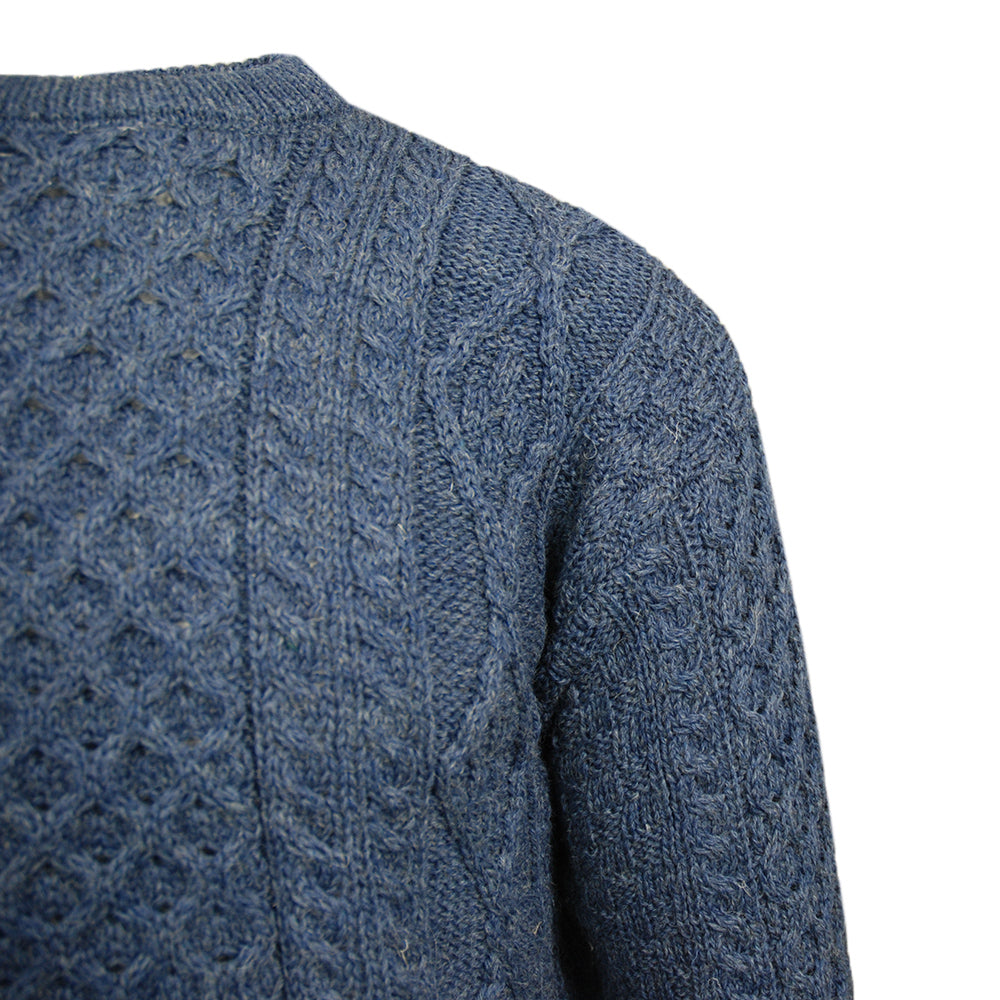 Blauer Strickpullover ⎪ Caspian ⎪ Aran Crafts