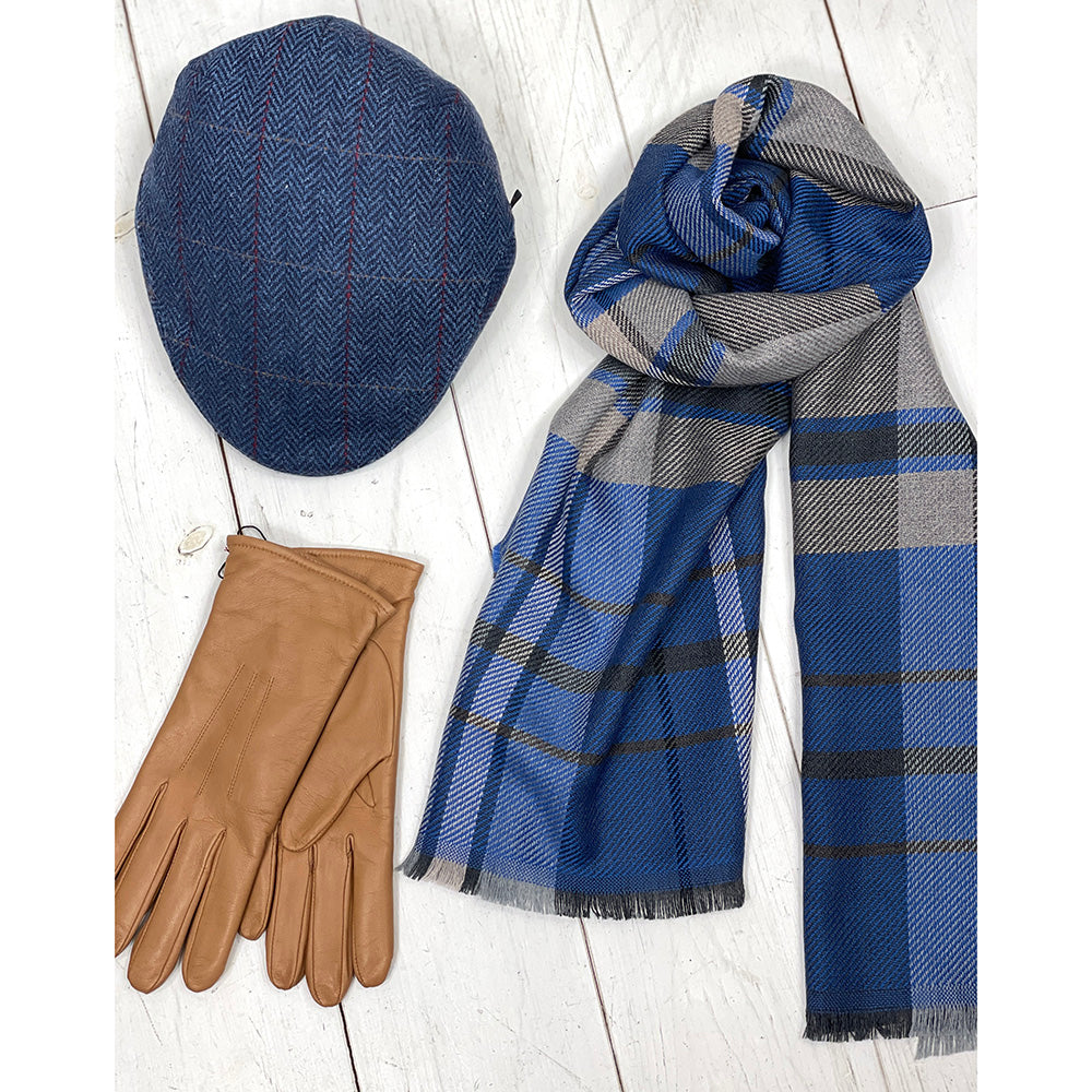 Blå rutig flat cap ⎪ Trinity 110 ⎪ Mucros Weavers