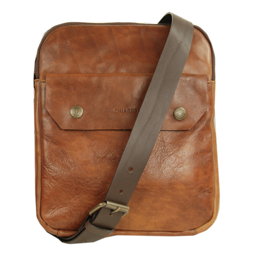 Pieni ruskea messenger laukku taskulla ⎪ Old Tuscany ⎪ Chiarugi