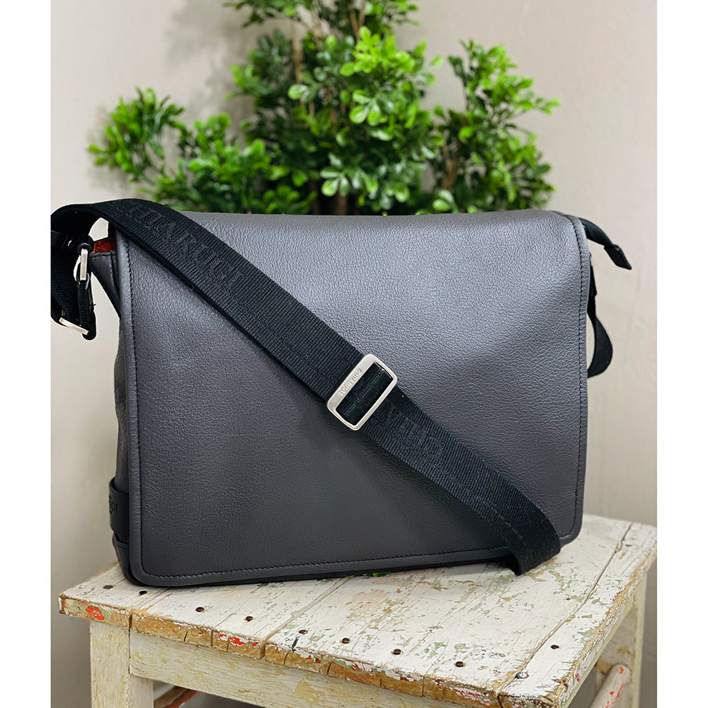 Dunkelgraue Messenger-Ledertasche⎪ Chiarugi