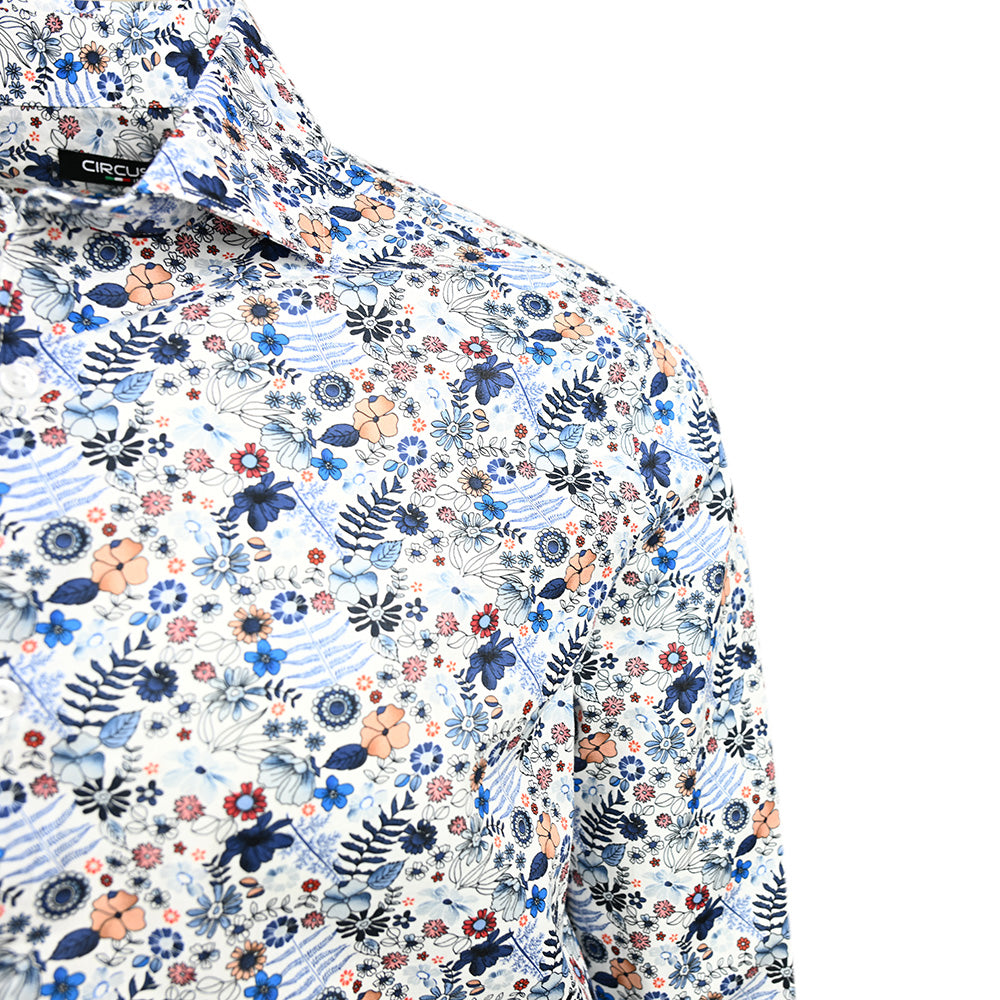 Vit skjorta med blått mönster⎪Volterra⎪Circus Red