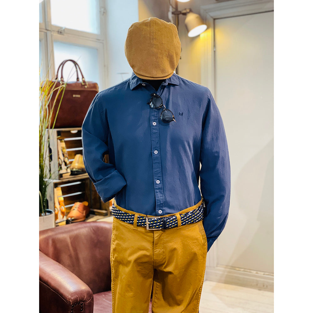 Blue linen shirt ⎪ Lugo ⎪ C. Mikelo