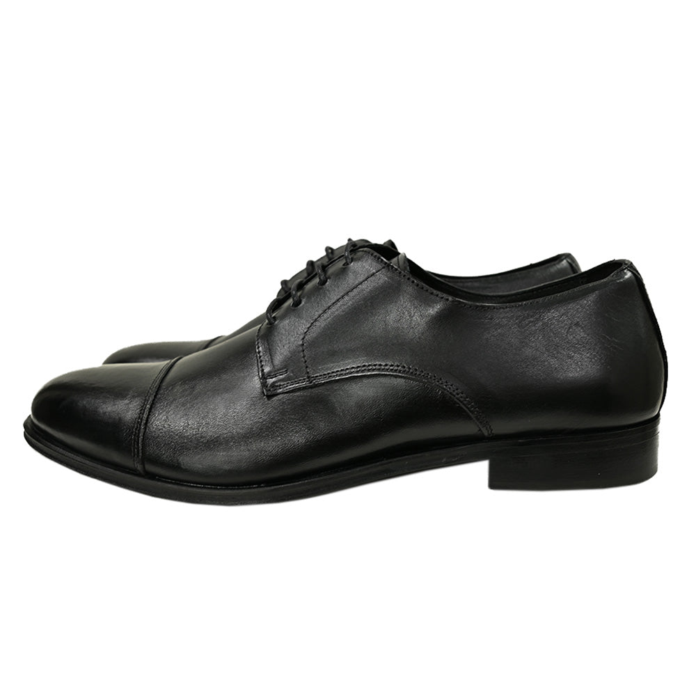 Musta nahkakenkä⎪ Cap Toe Derby ⎪ Rennella