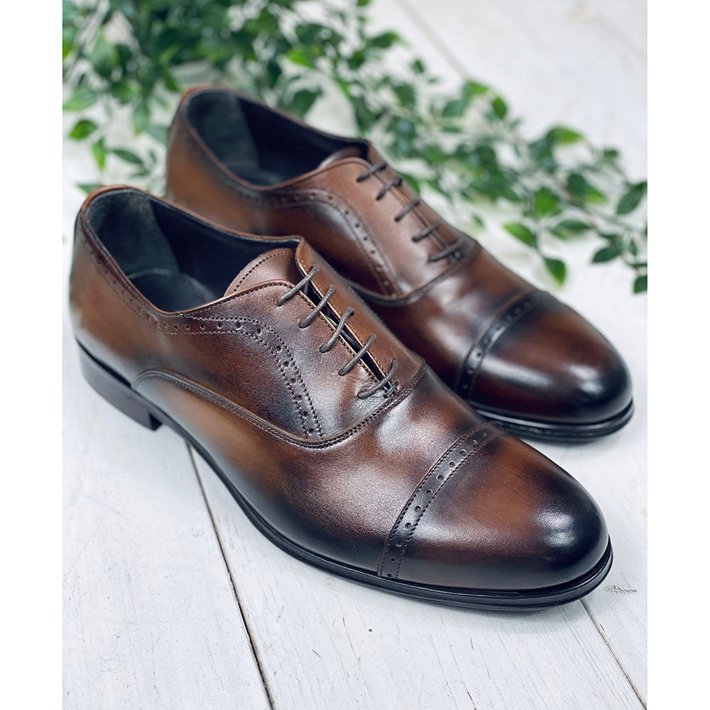 Brown leather shoe⎪ Brogue⎪ Rennella