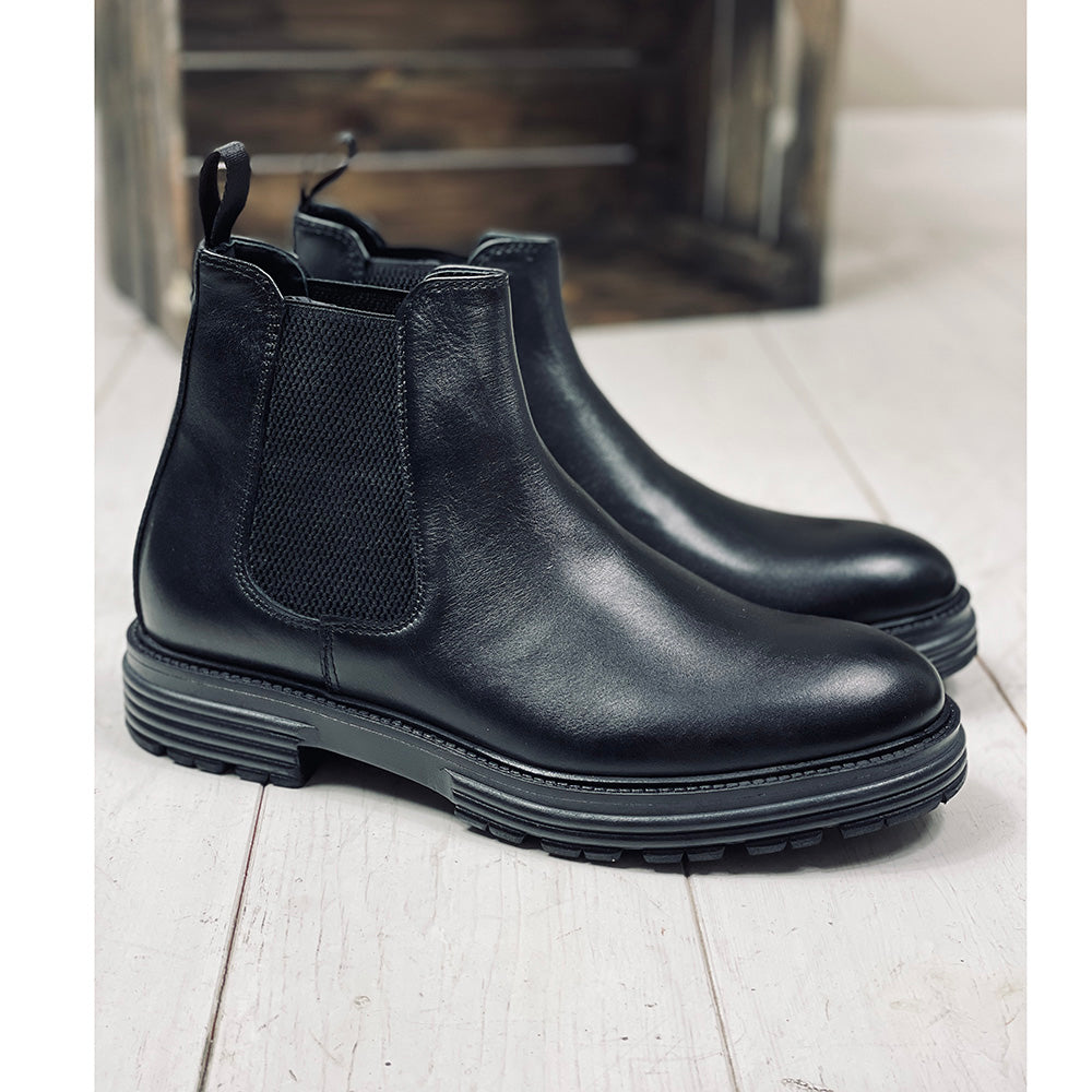 Black ankle boot ⎪ Chelsea Boot ⎪ Rennella