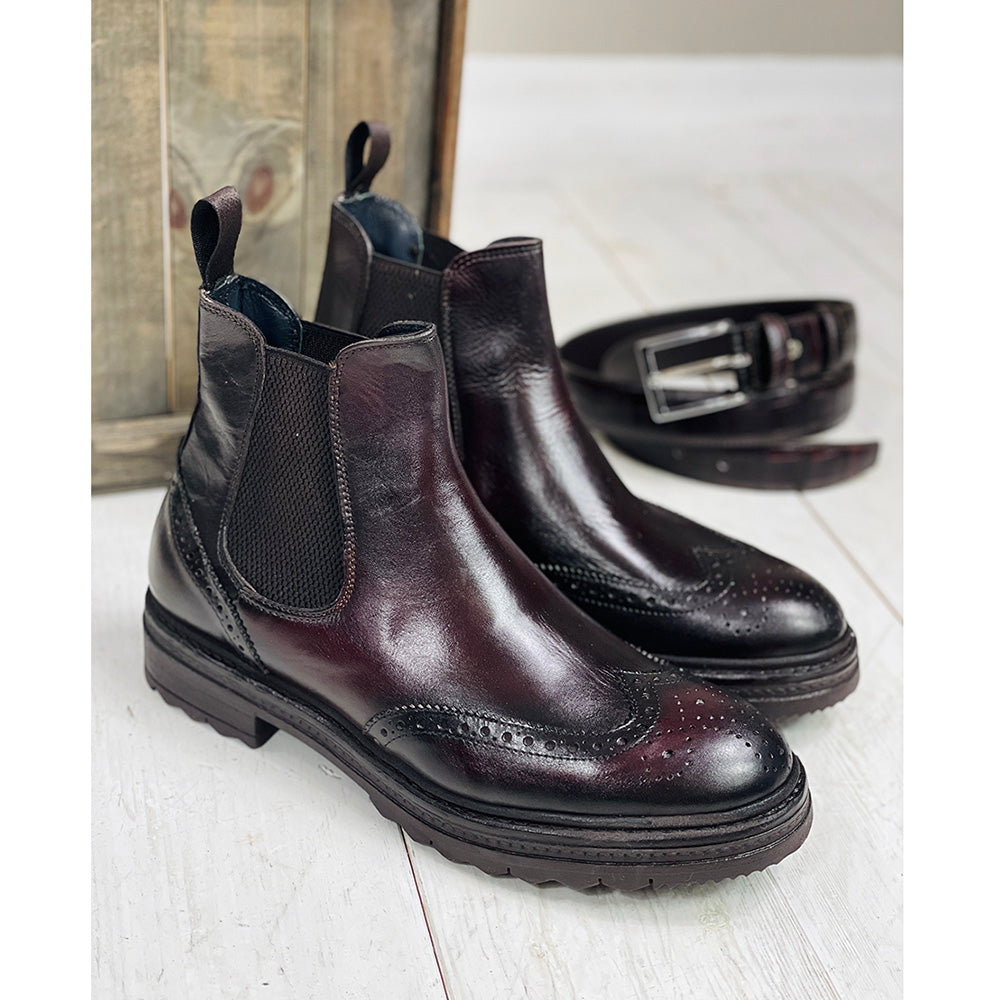 Mörkbrun känga⎪ Brogue Chelsea Boot ⎪ Rennella