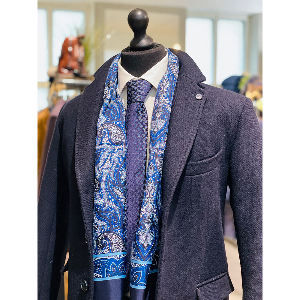 Dark blue silk scarf with wool lining ⎪ Blevio ⎪ Giorgio Redaelli