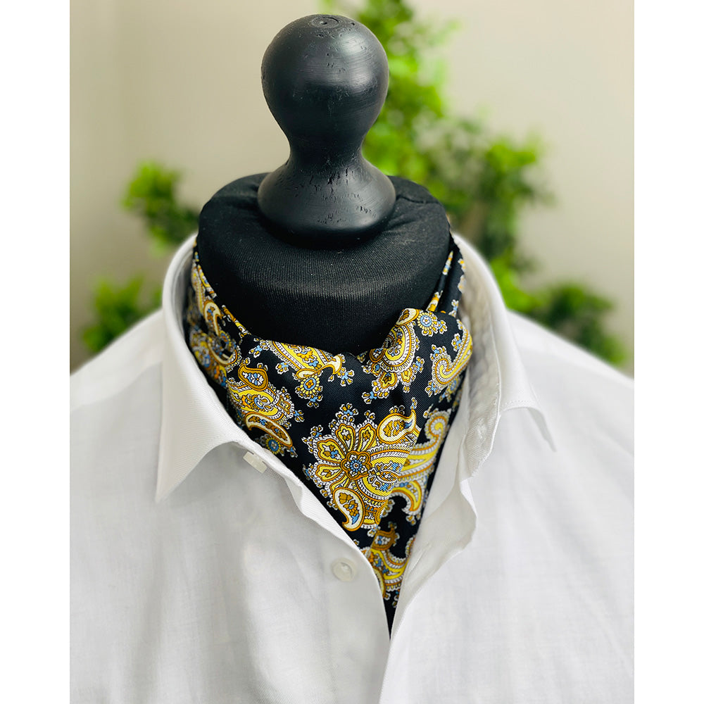 Black ascot scarf with golden paisley pattern ⎪ Giorgio Redaelli