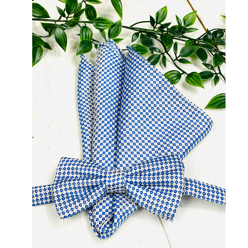 Blue and white tie and pocket square set ⎪ Giorgio Redaelli