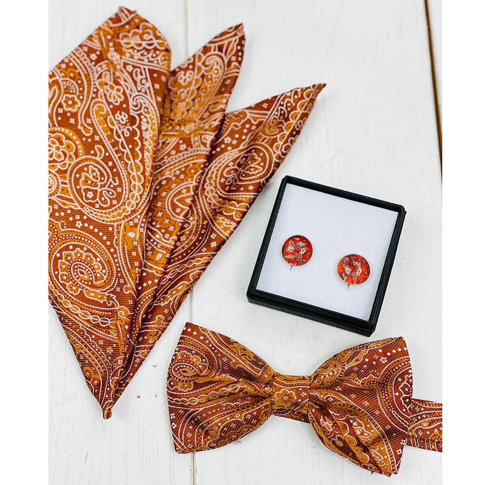 Orange patterned pocket square⎪ Giorgio Redaelli