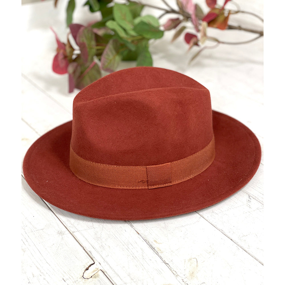 Terrakotta hatt⎪ Hologram