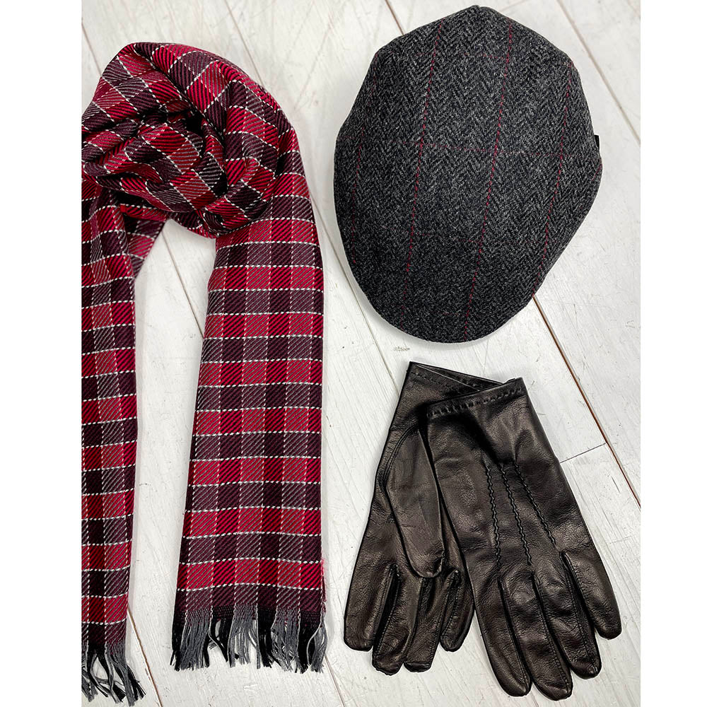 Harmaa ruudullinen flat cap ⎪ Trinity 31⎪ Mucros Weavers