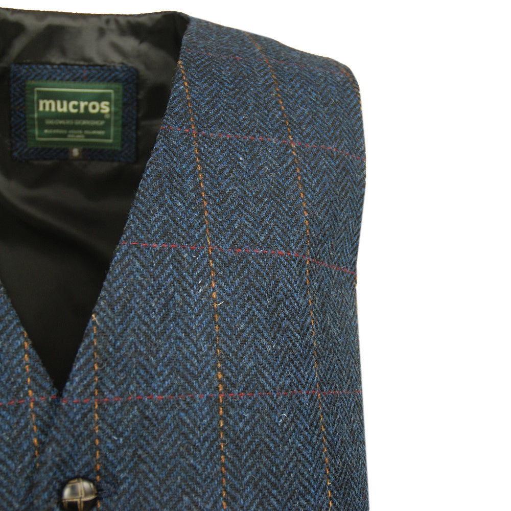 Tummansininen ruudullinen tweed- liivi ⎪ Mucros Weavers