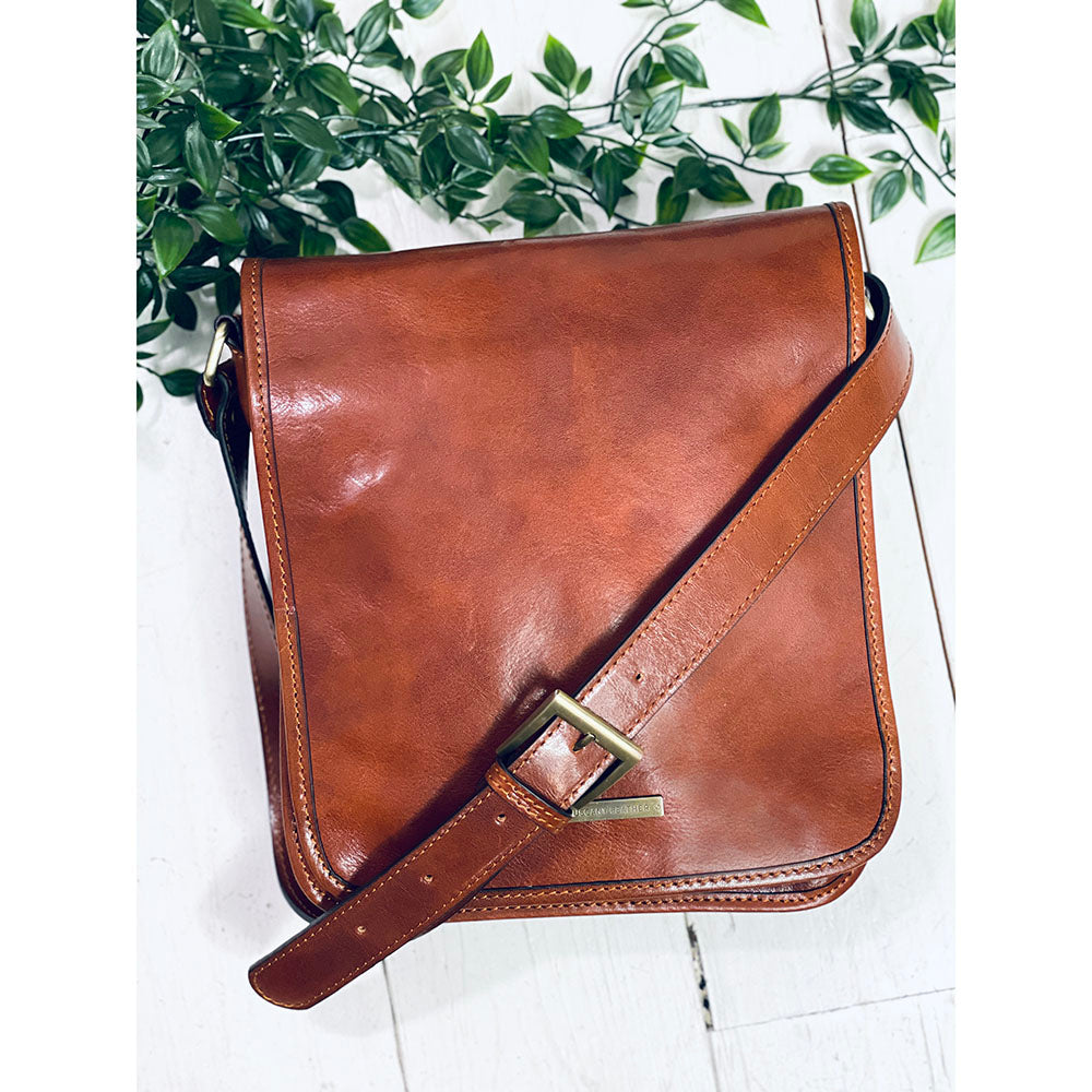 Honungsfärgad messengerläderväska ⎪ Tuscany Leather