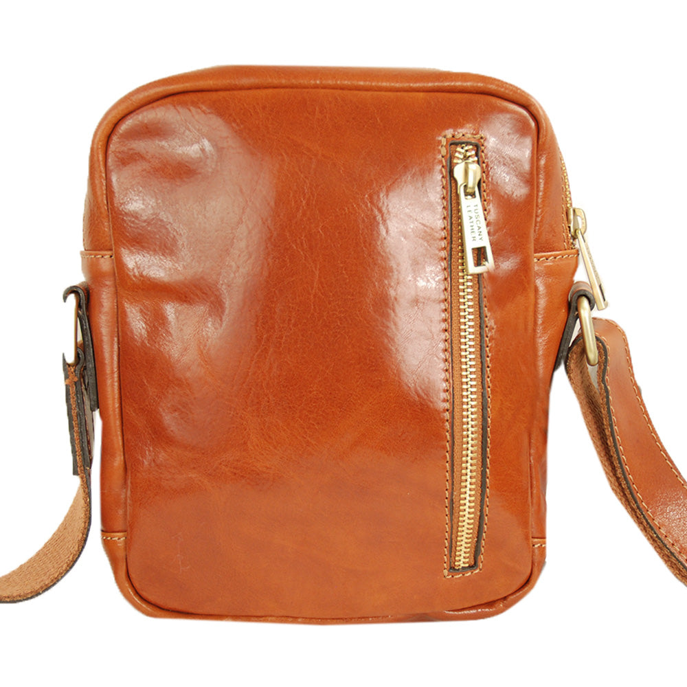 Pieni hunajan värinen messenger nahkalaukku ⎪ Larry ⎪ Tuscany Leather
