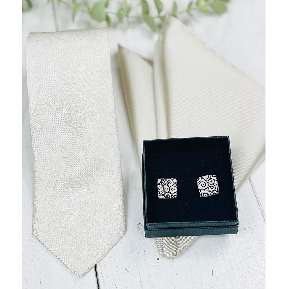 Valkoiset kuviolliset kalvosinnapit⎪ Tinti Matteo Venice