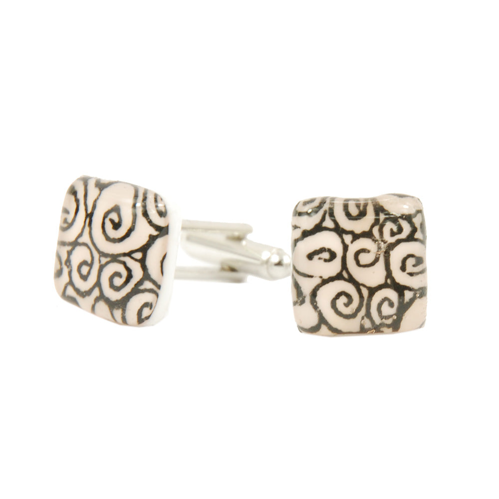 Valkoiset kuviolliset kalvosinnapit⎪ Tinti Matteo Venice