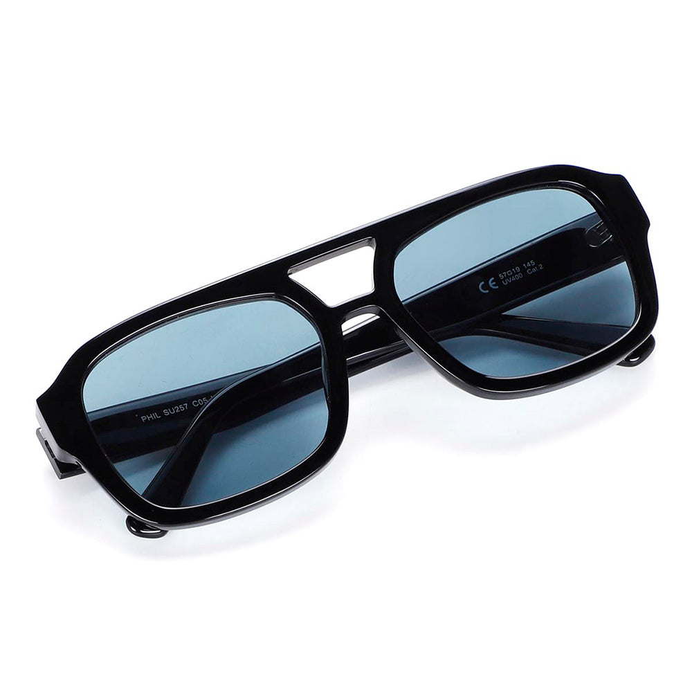Schwarze Sonnenbrille mit bläulichen Gläsern⎪ Phil ⎪ JohNocera
