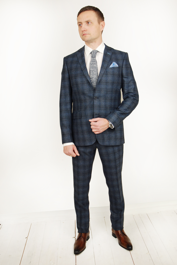 Sininen ruudullinen puku⎪ REDA⎪Reykjavik District