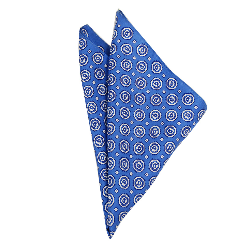 Patterned blue handkerchief ⎪ Bojua