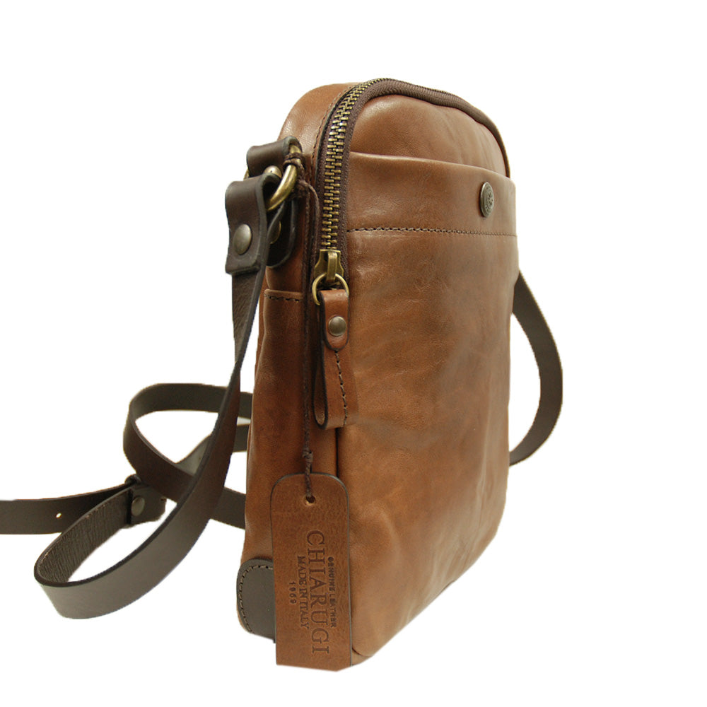 Pieni ruskea messenger laukku ⎪ Old Tuscany⎪ Chiarugi
