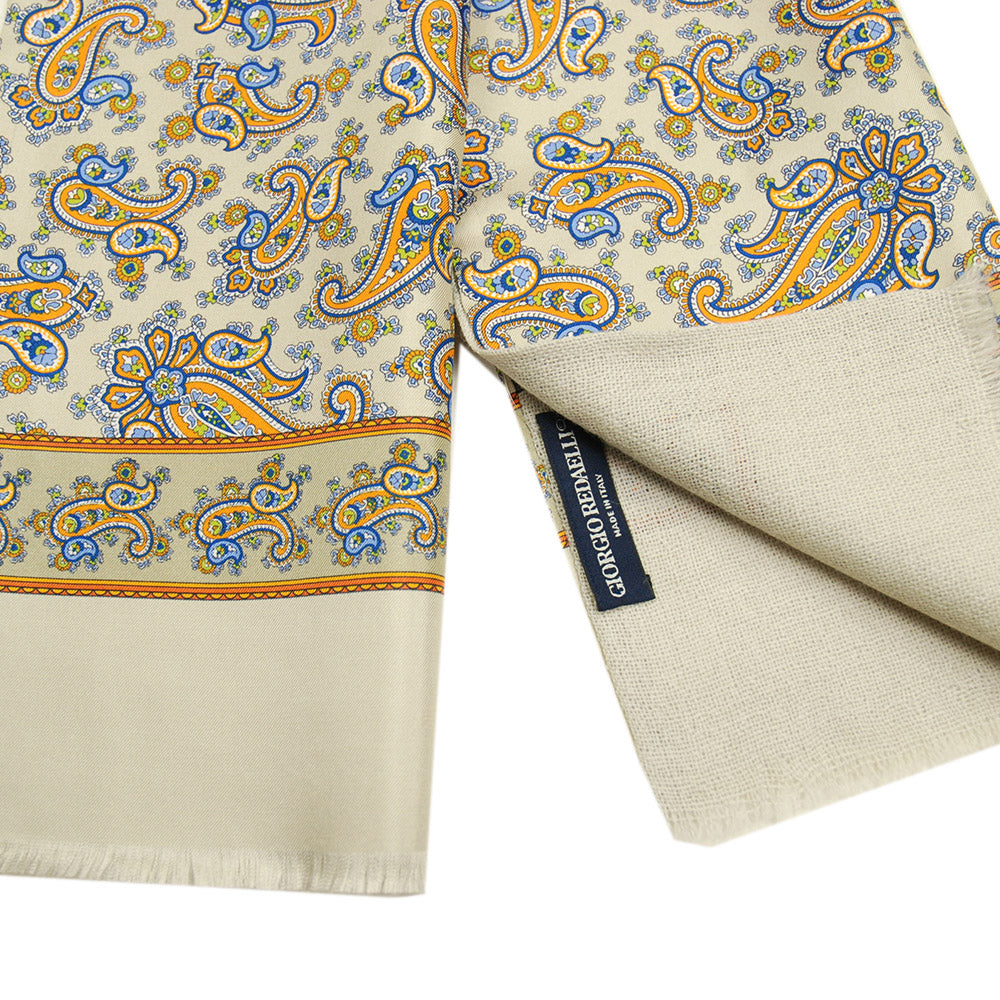 Shampanjan värinen paisley silkkihuivi villavuorilla⎪ Giorgio Redaelli