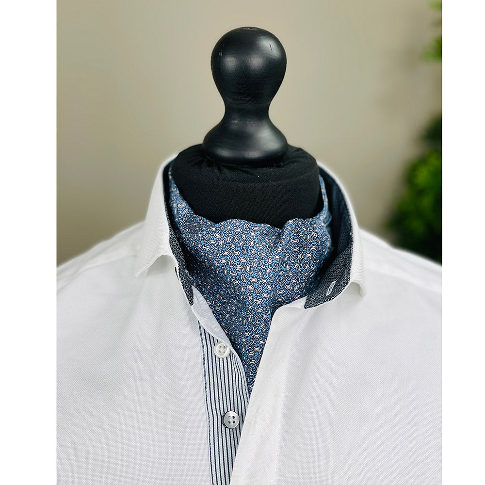 Light blue patterned ascot scarf ⎪ Giorgio Redaelli