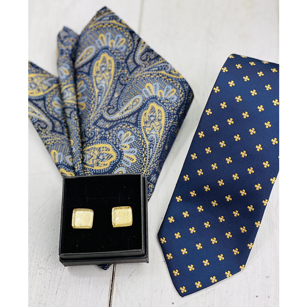 Tummansininen taskuliina paisley kuviolla ⎪ Giorgio Redaelli