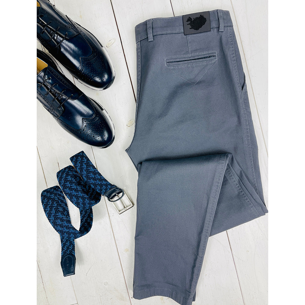 Grey chinos⎪ Reykjavik District