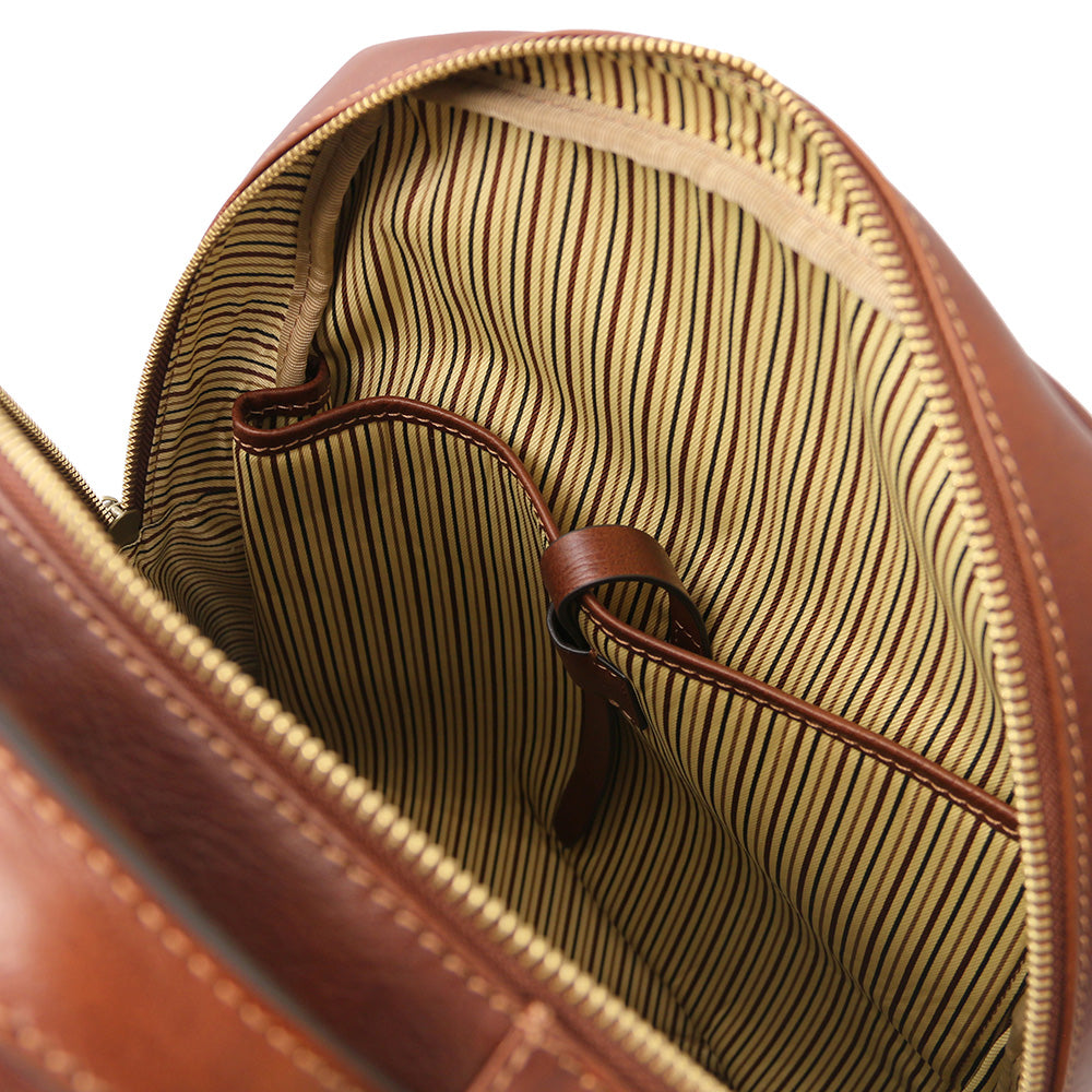 Iso ruskea nahkareppu ⎪ Melbourne ⎪ Tuscany Leather