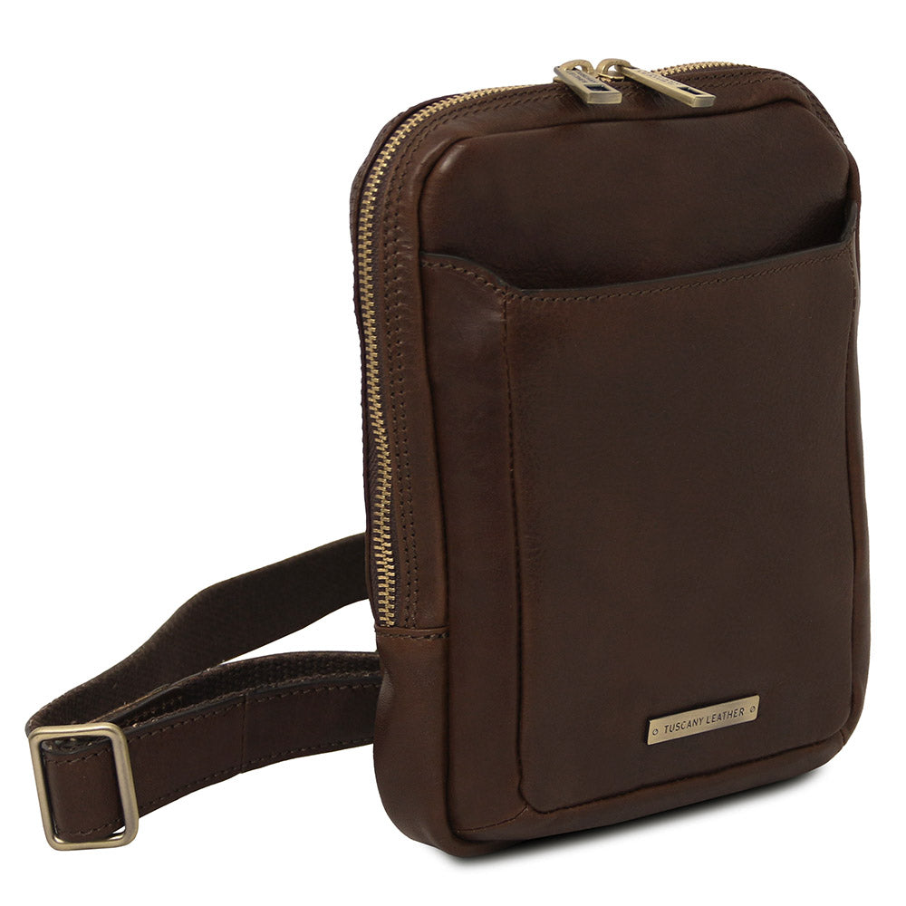 Pieni matta tummanruskea Messenger Tasche ⎪ Mark ⎪ Tuscany Leather