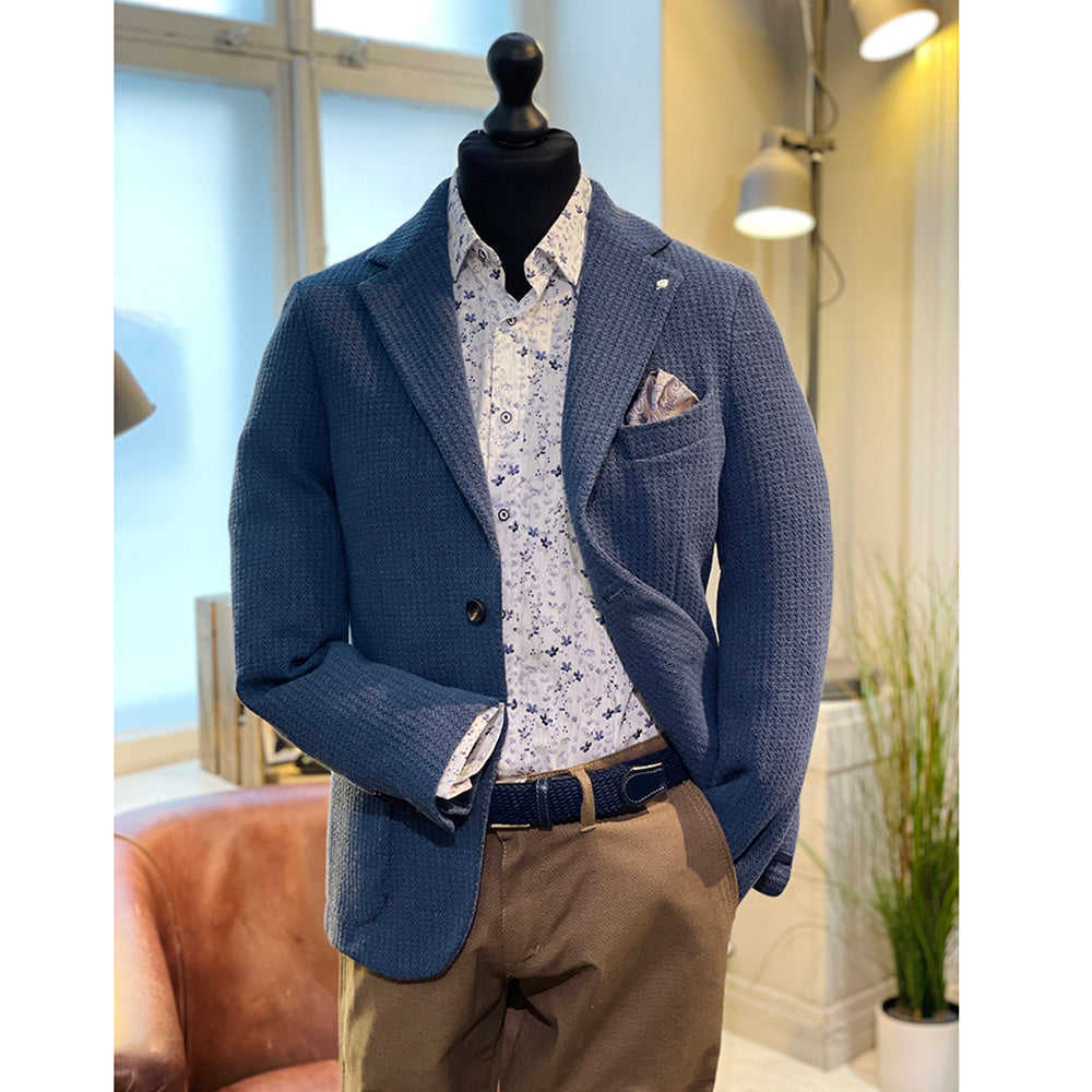 Sininen neulebleiseri ⎪ Bologna ⎪ Adriano Langella