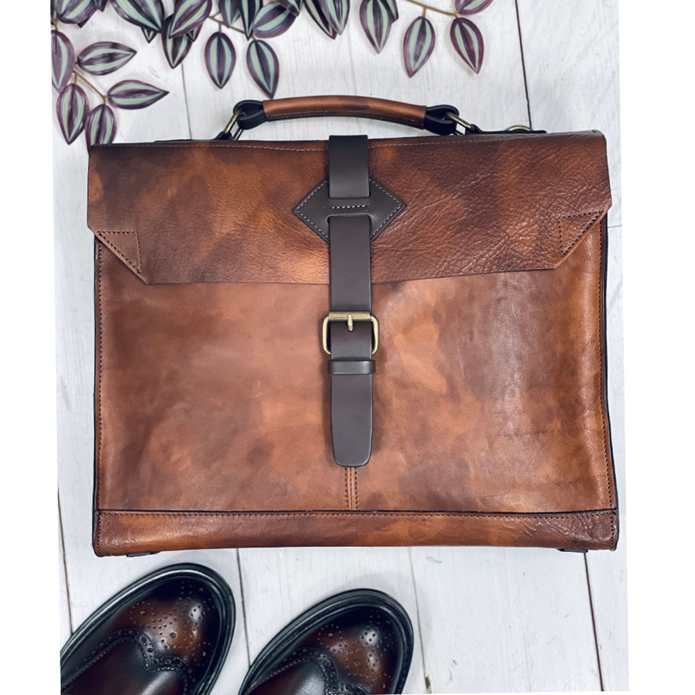 Ruskea nahkasalkku  16" ⎪ Old Tuscany ⎪Chiarugi