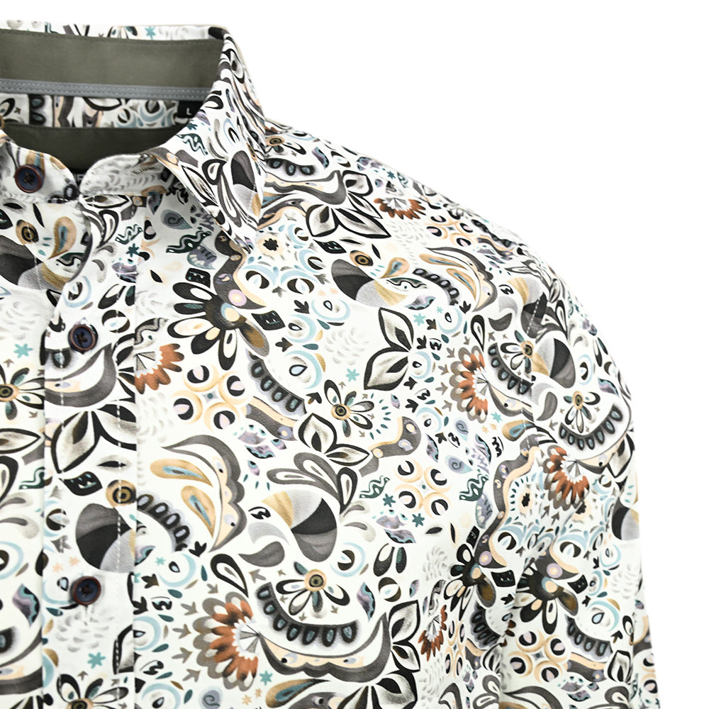 Vit skjorta med brunt/grönt mönster⎪Lucera⎪Circus Red