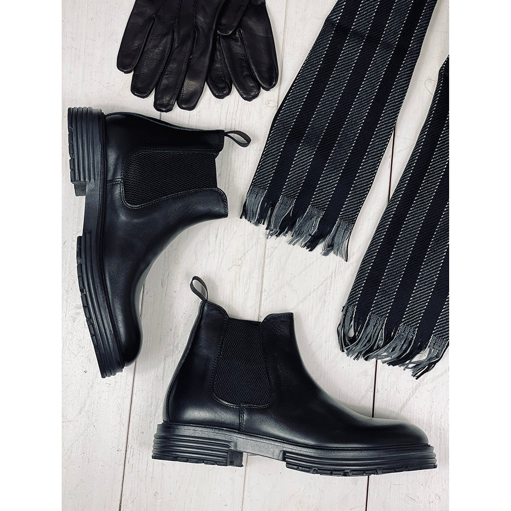 Black ankle boot ⎪ Chelsea Boot ⎪ Rennella