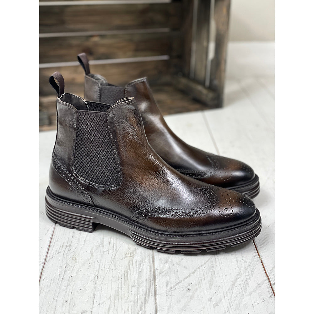 Tummanruskea varsikenkä⎪ Brogue Chelsea Boot ⎪ Rennella