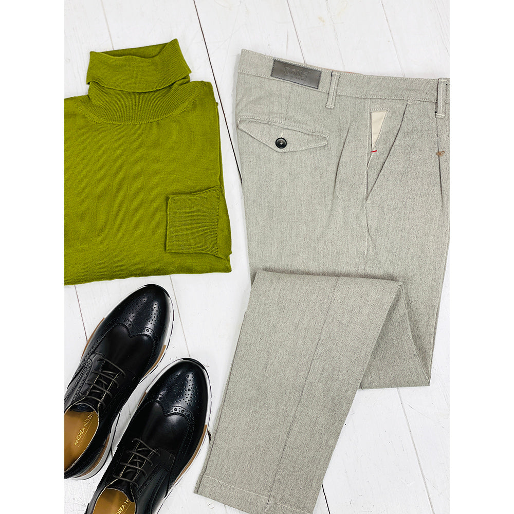 Light gray pants⎪ Nous