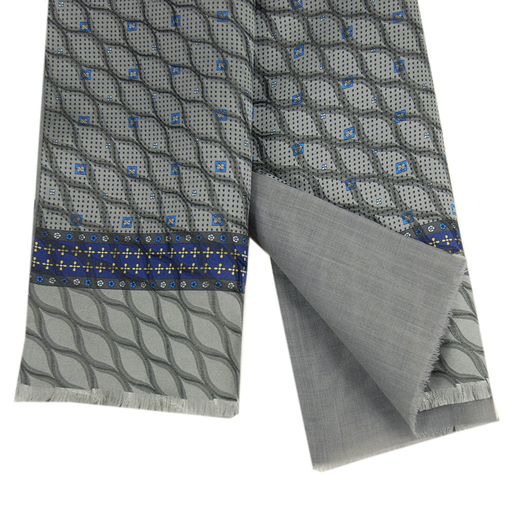 Indico Fashion. Scarf. Gray Silk and wool. Made in Italy.