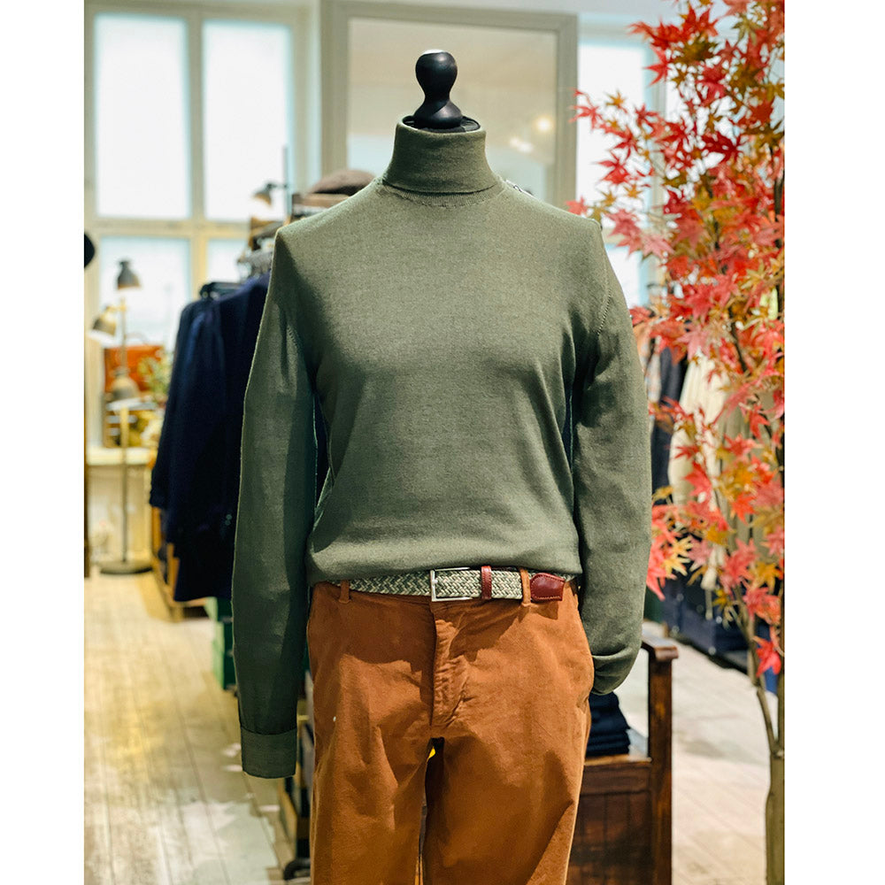 Green merino wool turtleneck sweater ⎪ Palermo ⎪ Xagon Man