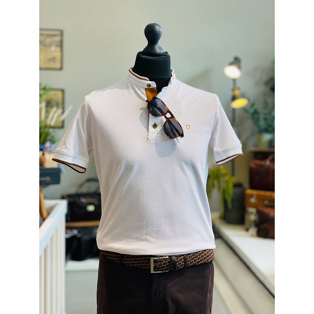 Weißes Poloshirt mit Stehkragen ⎪ Brown Dots ⎪ Y.S. Original
