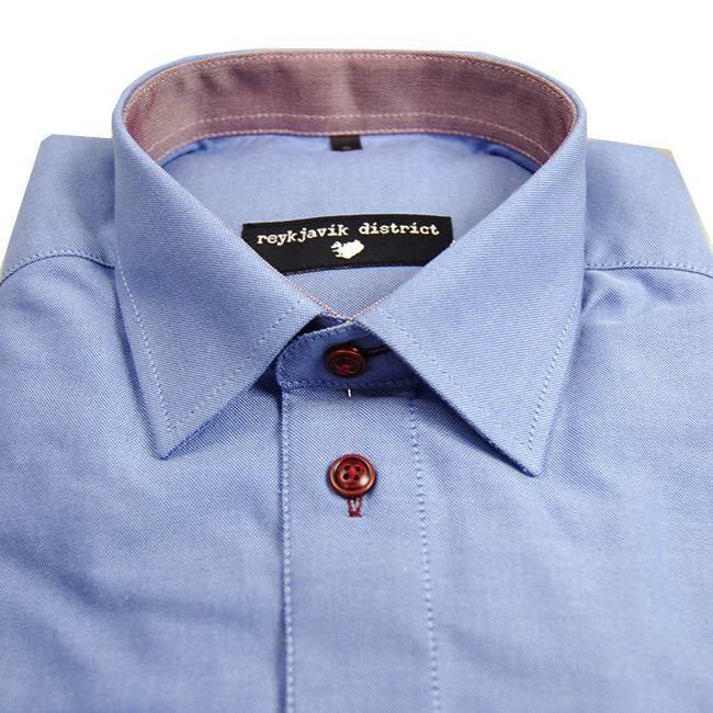 Blue collar shirt ⎪ Red buttons⎪ Reykjavik District