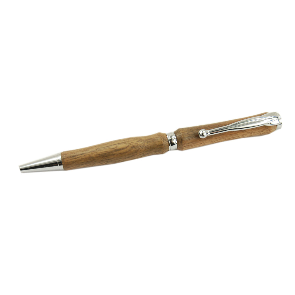 Wooden ballpoint pen in beech⎪ James Gilbert